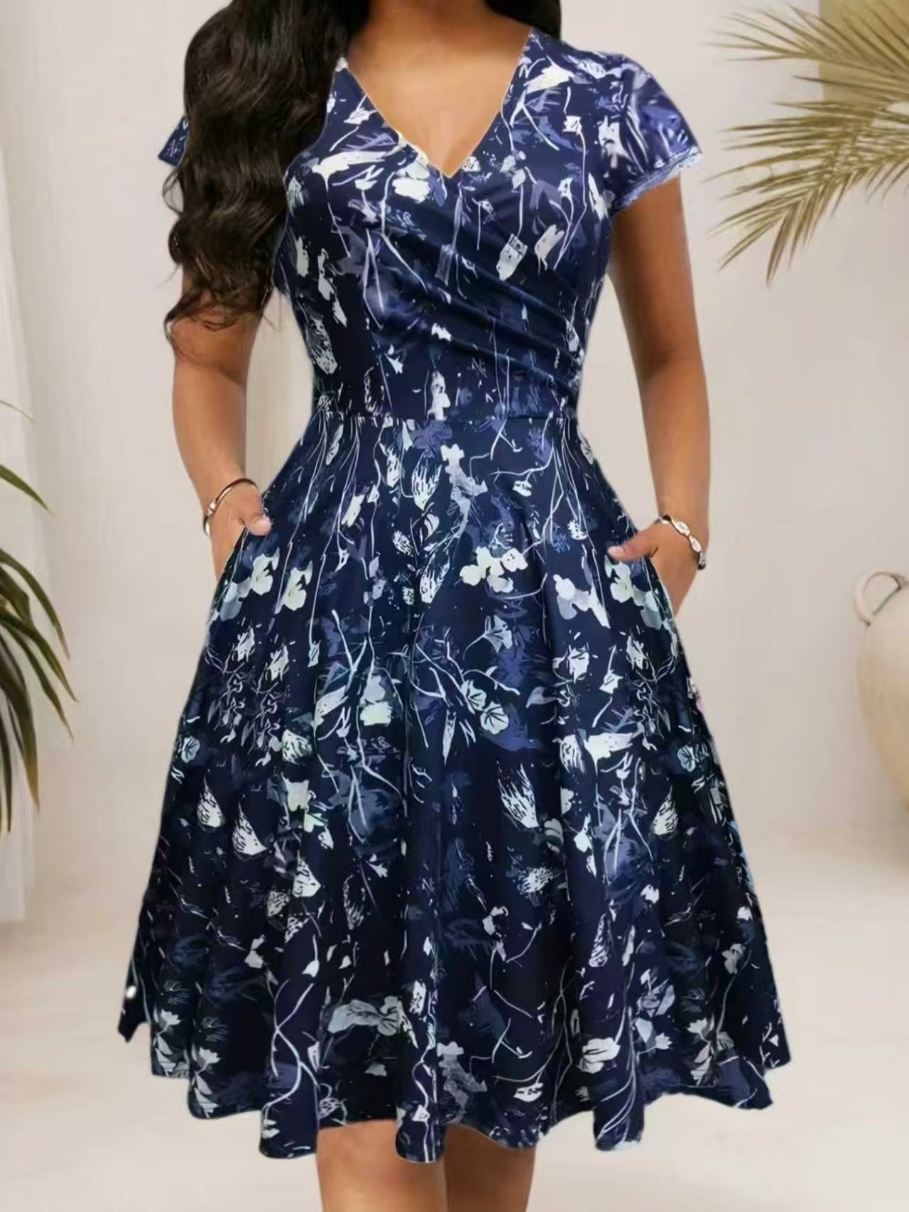 Zomerjurk met ronde hals, lang - French Vintage Floral Midi Dress recensie en prijs